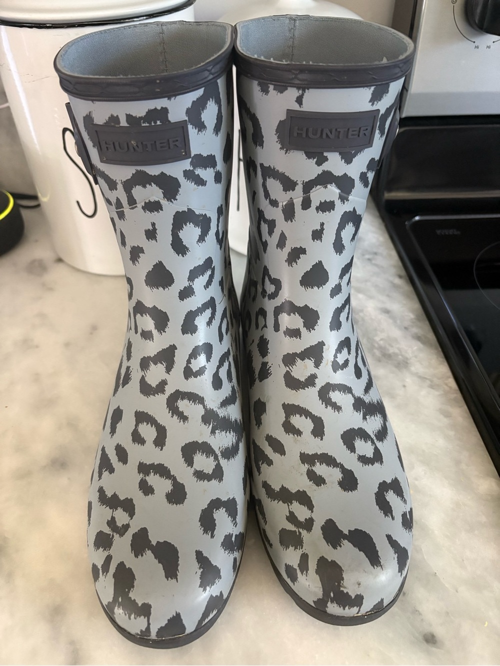Hunter Gray Leopard-Print Rain Boots